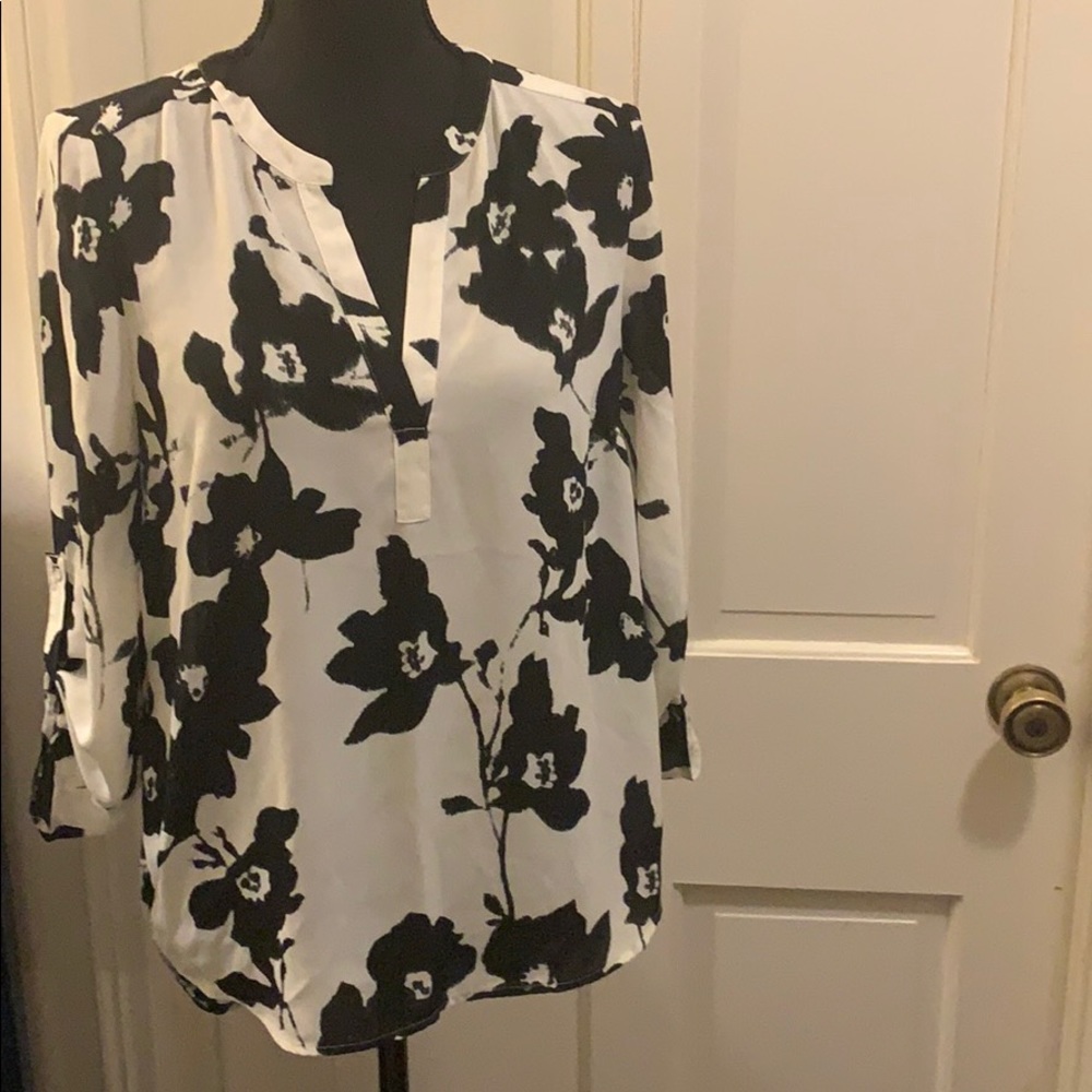 Stitch Fix B&W top/blouse size S